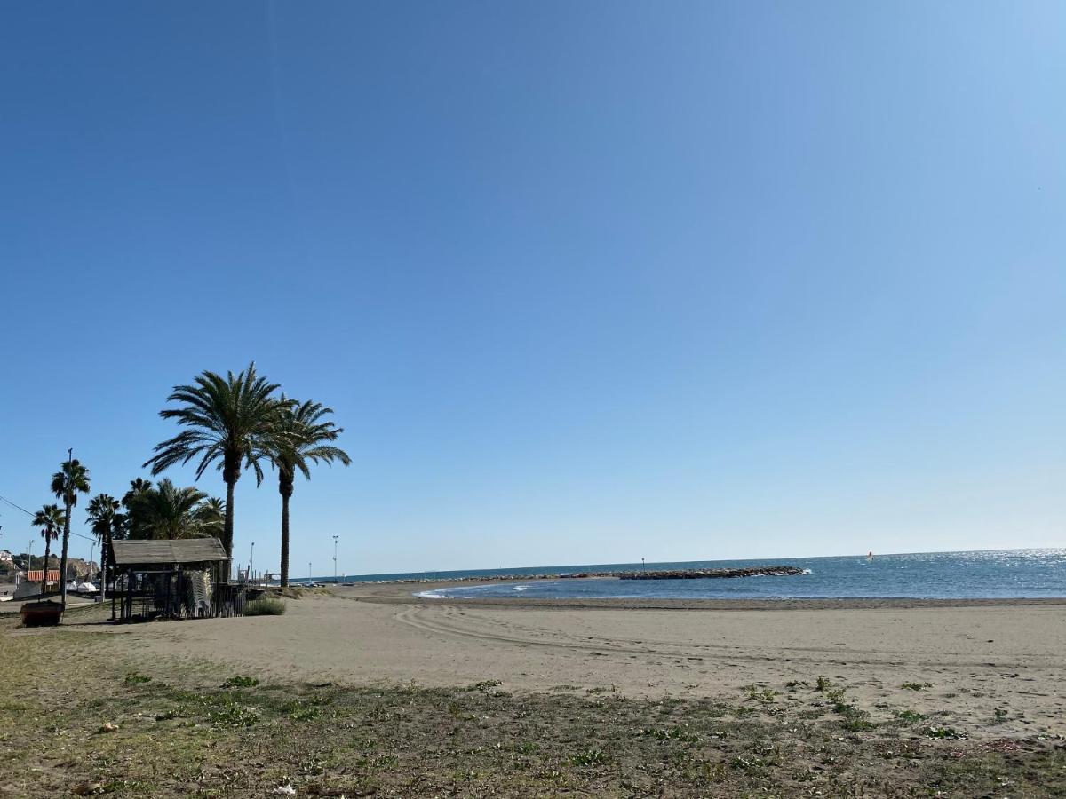 Casa Carmen Primera Linea De Playa Malaga Bagian luar foto